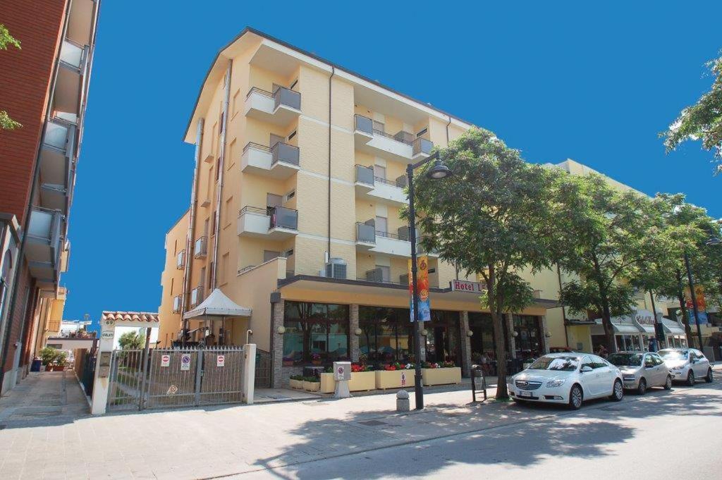 Hotel Frontemare 2*